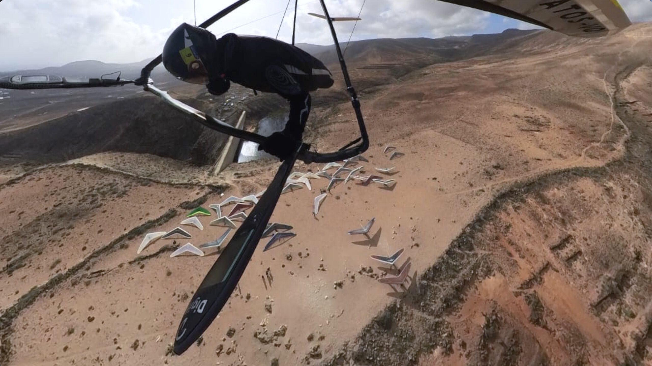 Despegue de ala delta Presa de Mala en Lanzarote